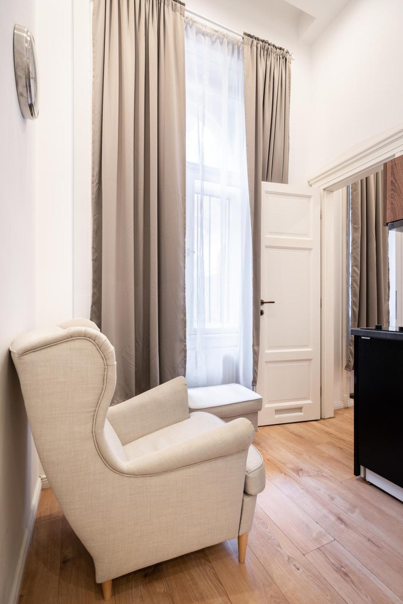Grand Avenue Apartment Budapesta Exterior foto